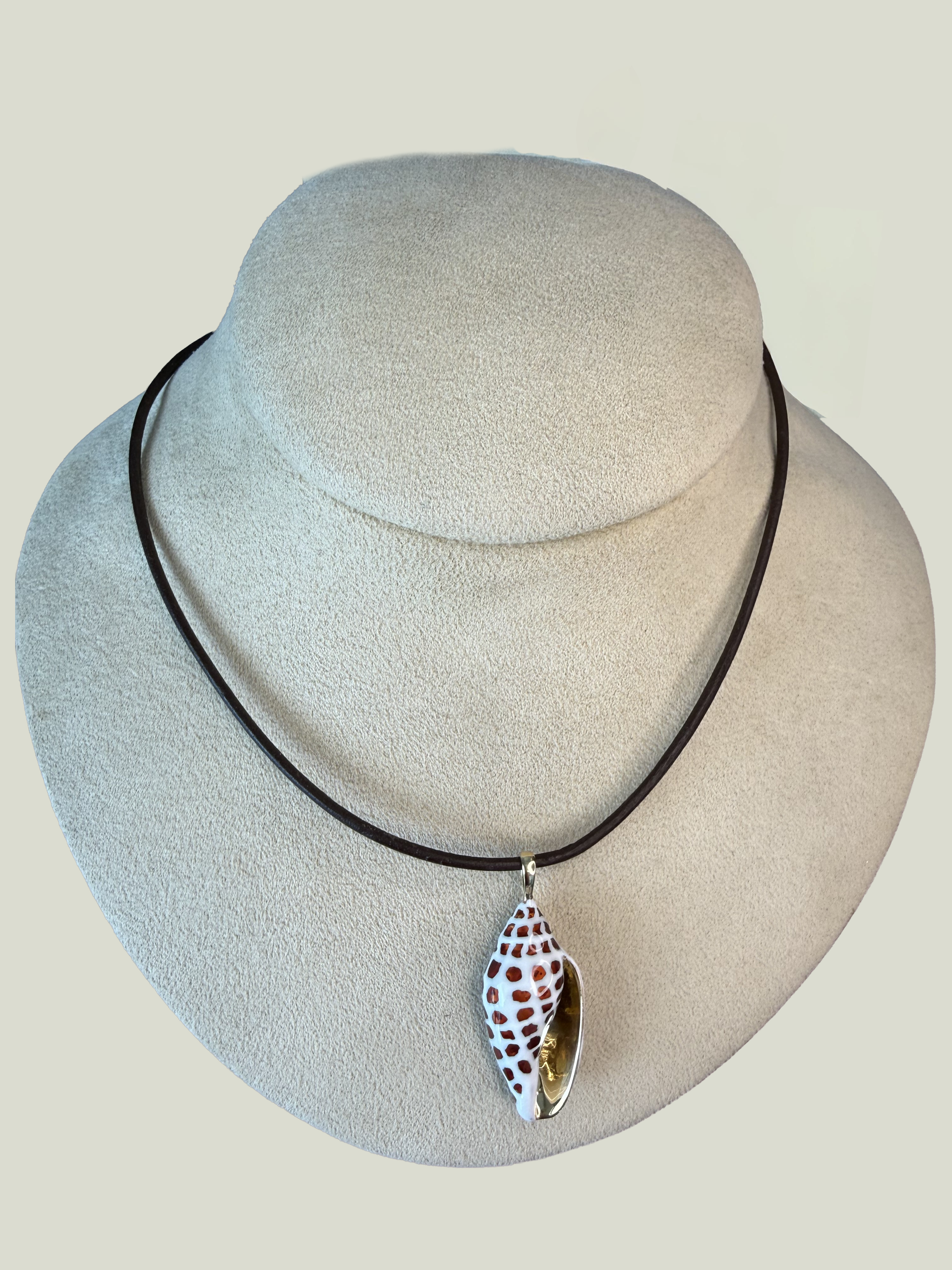 Congress 14K Gold Enamel Junonia Large